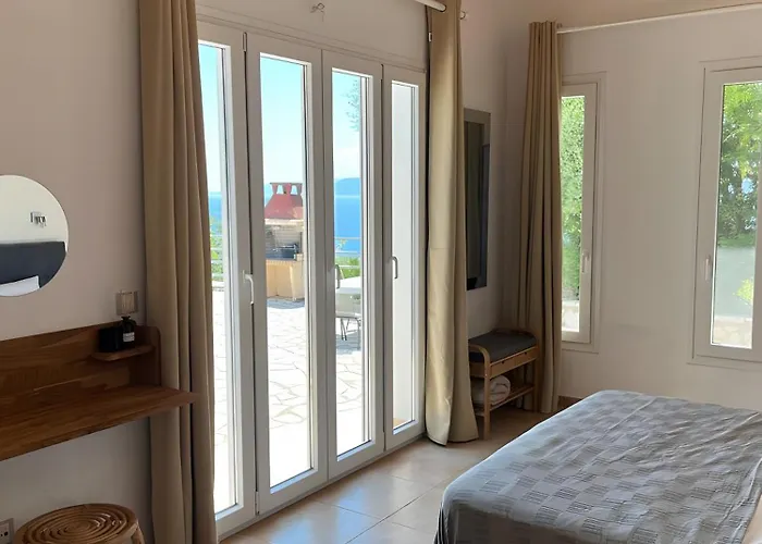 Olivia Panoramic Sea View Villa Lefkáda